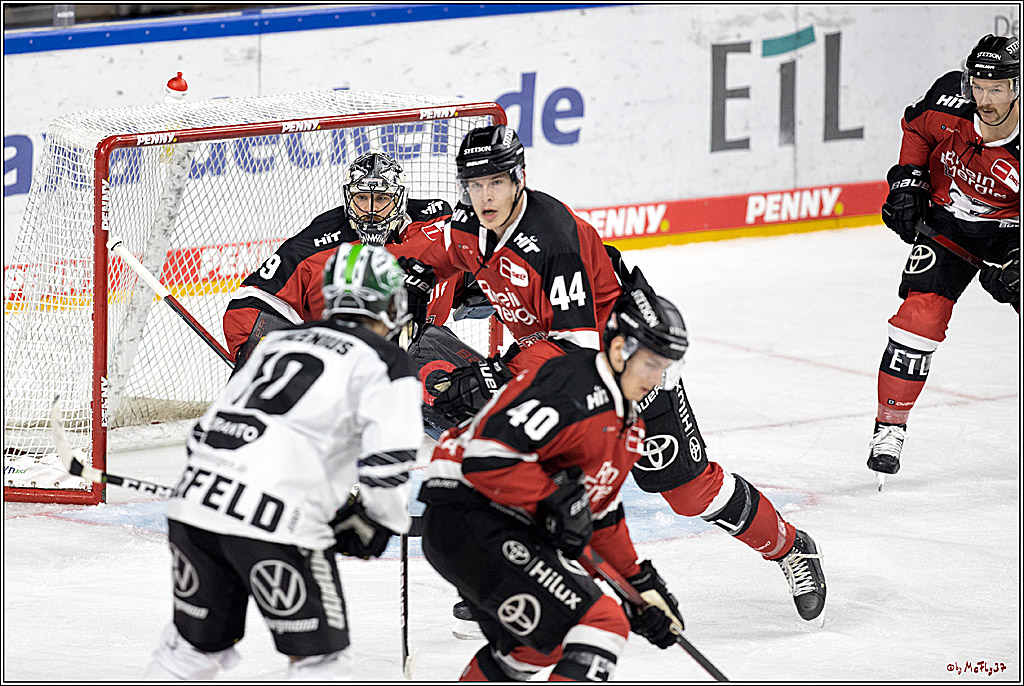 PENNY DEL;  Koelner Haie - Krefeld Pinguine; Koeln, 31.10.2021